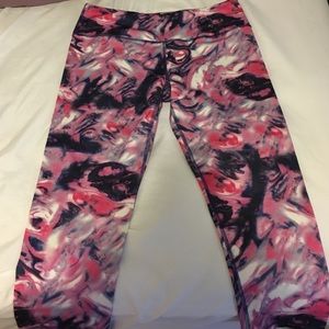 Fun cropped workout leggings