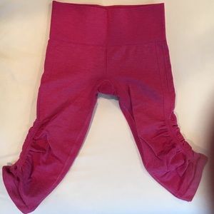 Lululemon In the Flow Crop pink size 4