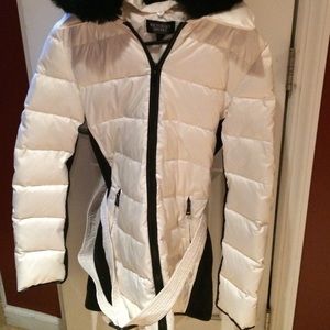 Super cute Victoria secret down coat size small