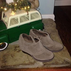 Dr. Scholl's Booties hard to find 8