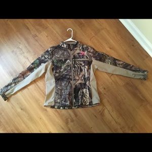 Ladies' Softshell Jacket