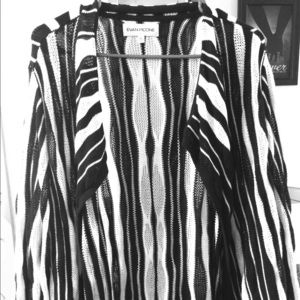 Black and White Sweater - XL