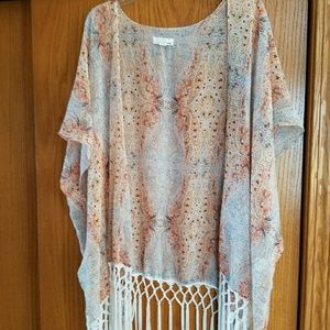 MAKE AN OFFER - Cover up with fringe
