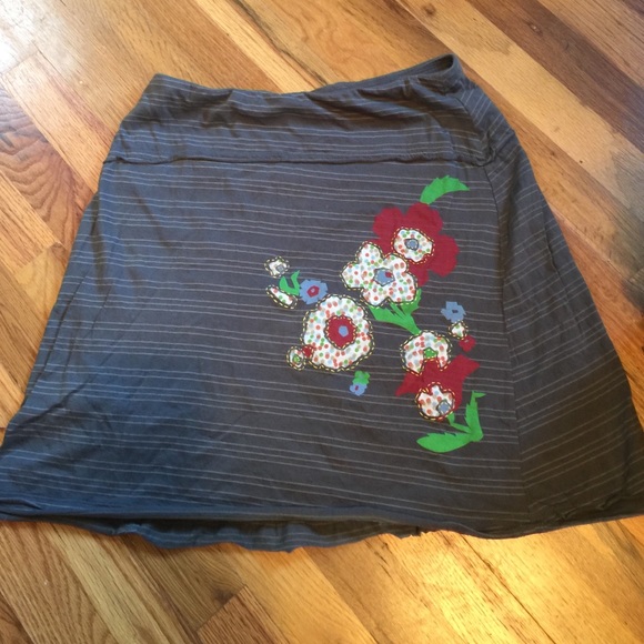 Adorable flower miniskirt