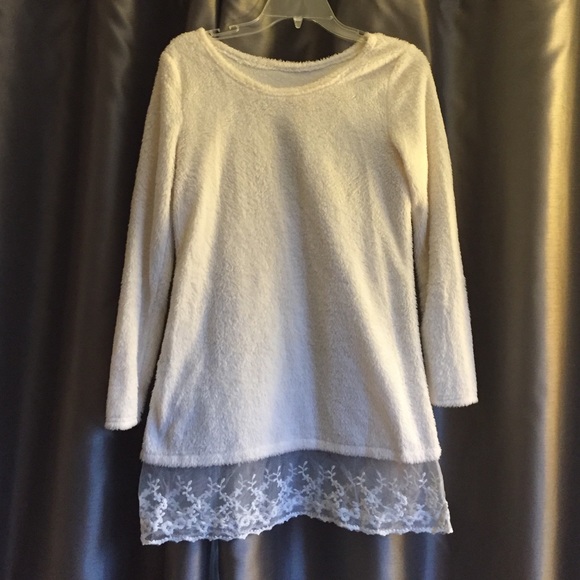 Winter-white sweater tunic