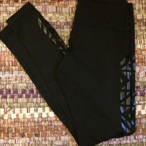 Lululemon wunder under size 6 make an offer