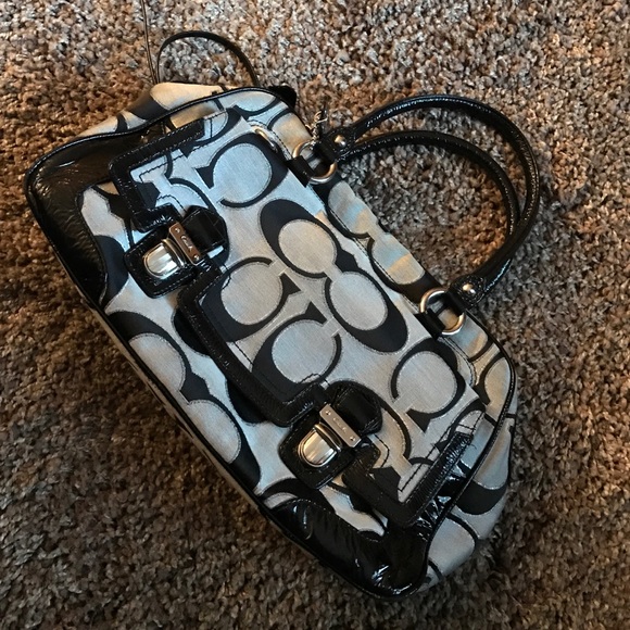 Coach monogram purse