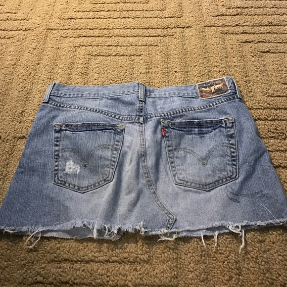 Mini skirt - Picture 2 of 2