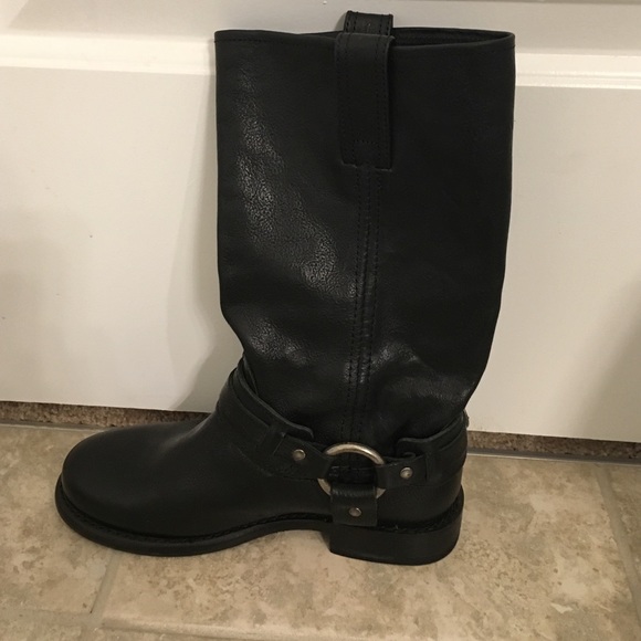 Authentic Harness Frye Boots * PERFECT CONDITION** - Picture 3 of 3