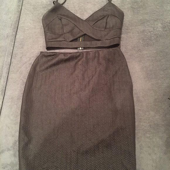 🚨SOLD🚨 Black guess 2 piece set