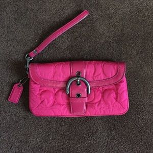 🌸LAST CHANCE!! Pink Coach Wristlet🌸