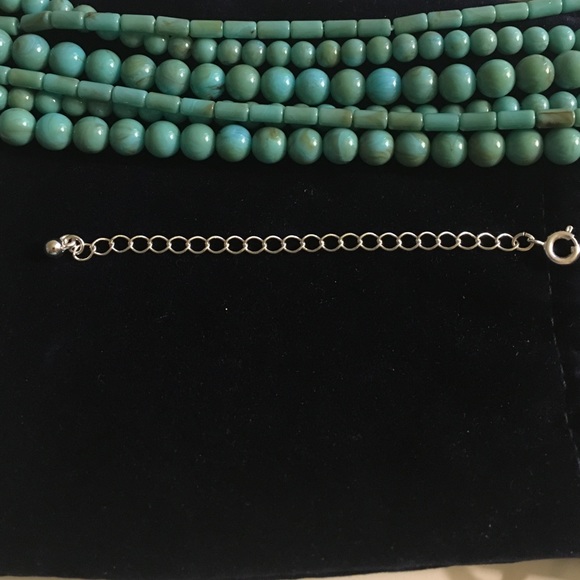 NWOT Premier Beautiful Teal Layered Necklace - Picture 2 of 2