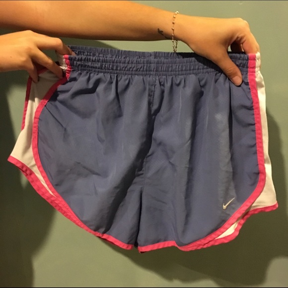 Nike running shorts - Picture 1 of 1