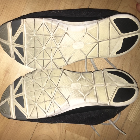 Nike Free TR Fit 4. 5.0. - Picture 2 of 4