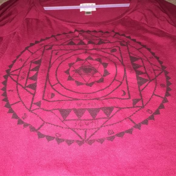 adorable billabong long sleeve top