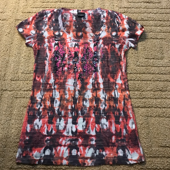 Short sleeved sequin tee