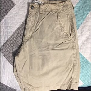 American Eagle men's prep shorts