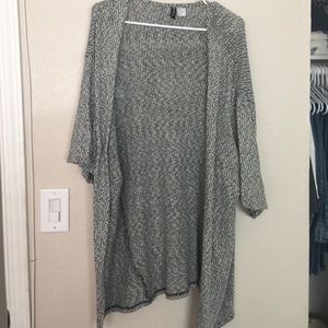 🌻🌼 H&M cardigan Shawl Komono gray