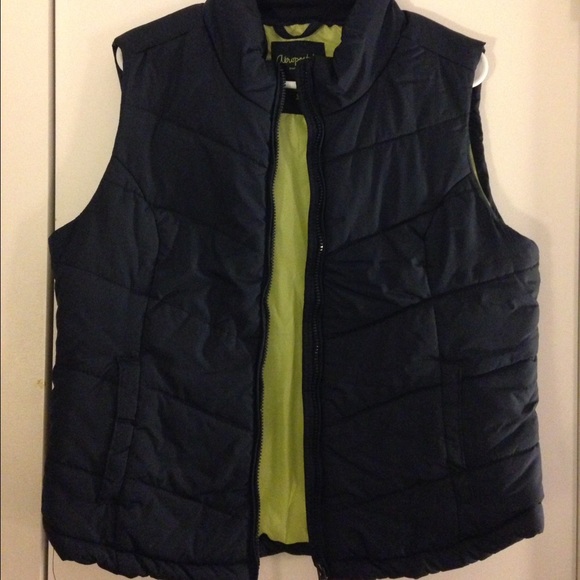 Aeropostale Puffy Vest