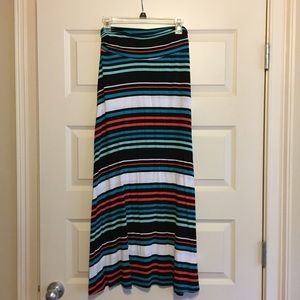Merona Dresses & Skirts - Women's maxi skirt Merona Dresses & Skirts - Women's maxi skirt