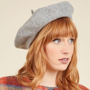 🆕 Gray Beret from Modcloth