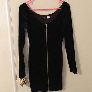 Black velvet bodycon dress