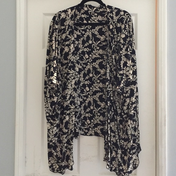 Black and Cream kimono