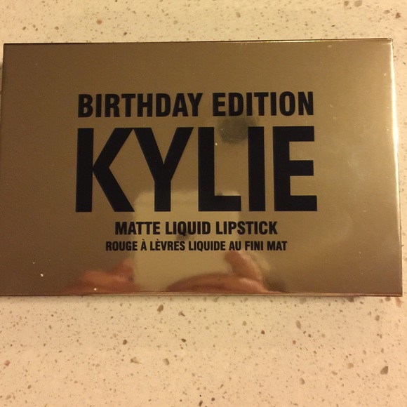 kylie cosmetics makeup kyle