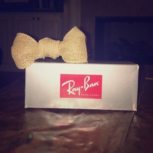 New in Box Polarized Rayban Aviators