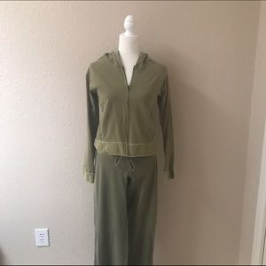 Unique Olive Sweatsuit