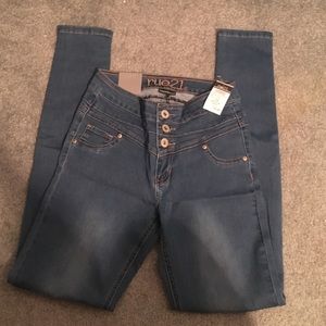 NWT RUE 21 HIGH WAISTED JEANS