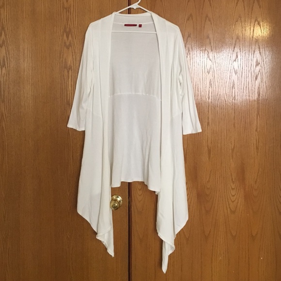 ❄️White Sweater❄️ - Picture 2 of 4