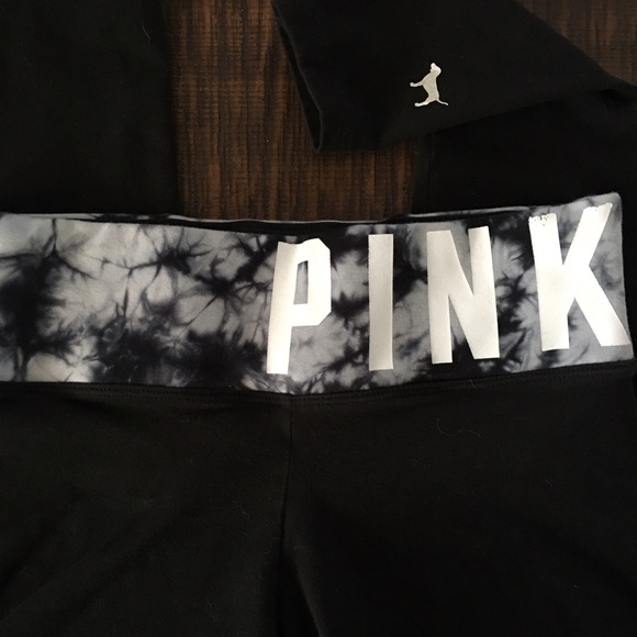 PINK Victoria's Secret Pants - VS Pink Leggings