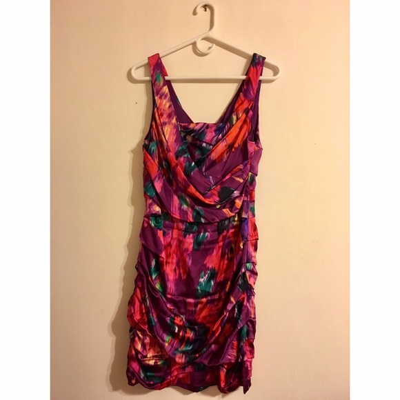 Women's Dress - Picture 3 of 3