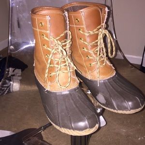 LL bean duck boots (look alikes)