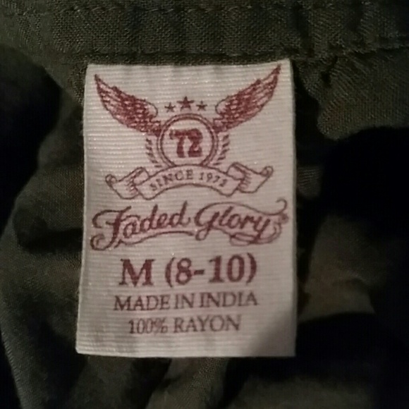 Button up - Picture 2 of 2