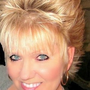 Meet your Posher, Gemma