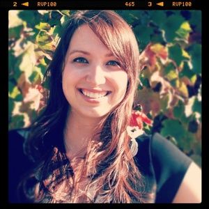 Meet your Posher, Shirlene