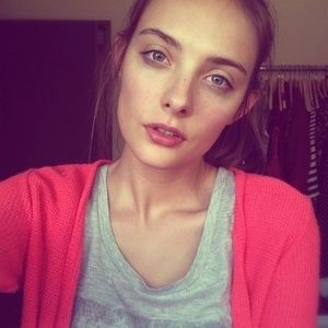 Meet your Posher, Isabel