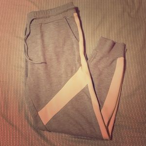 Skinny sweatpants