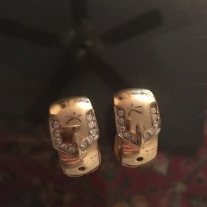 Clip on gold earrings