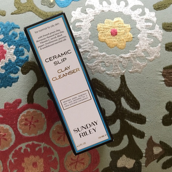 BRAND NEW Sunday Riley Ceramic Slip Clay Cleanser