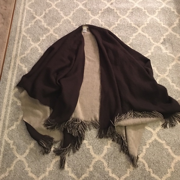 Brown and tan wrap/poncho fit