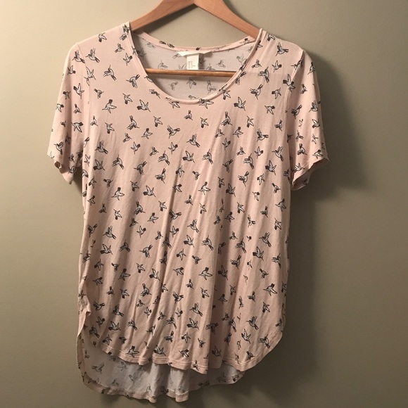 H&M Pink Hummingbird T-shirt.  Like New!