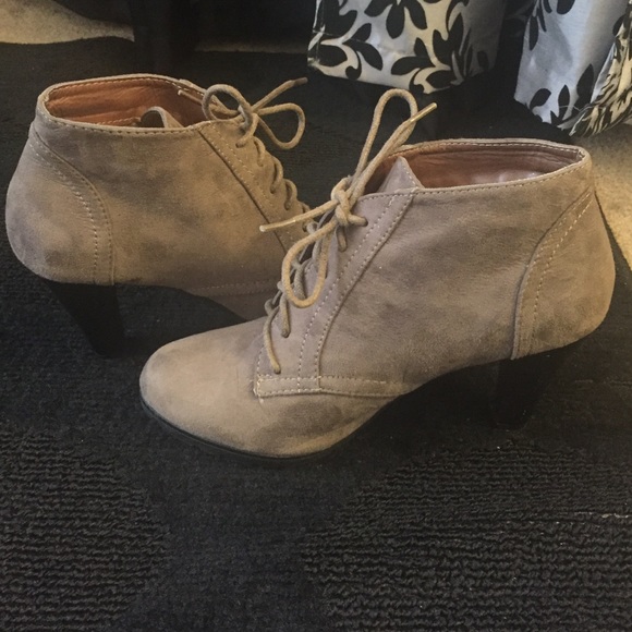 Booties - Picture 3 of 3