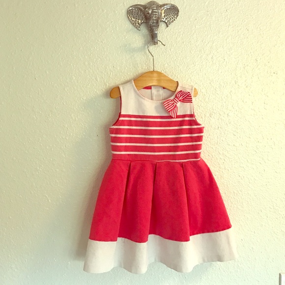 Gymboree coral and white dress 👗