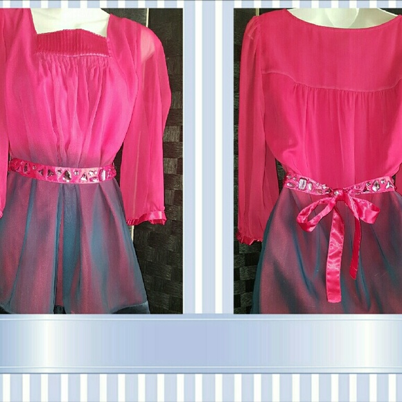 👚Gorgeous Dress👚 - Picture 2 of 3