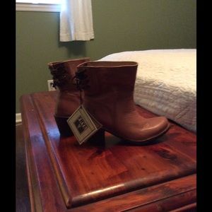 NWT Frye Boots