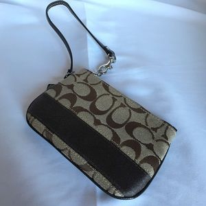 ⚡New Year Sale⚡Coach wristlet