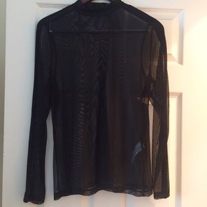 Long sleeve mesh top